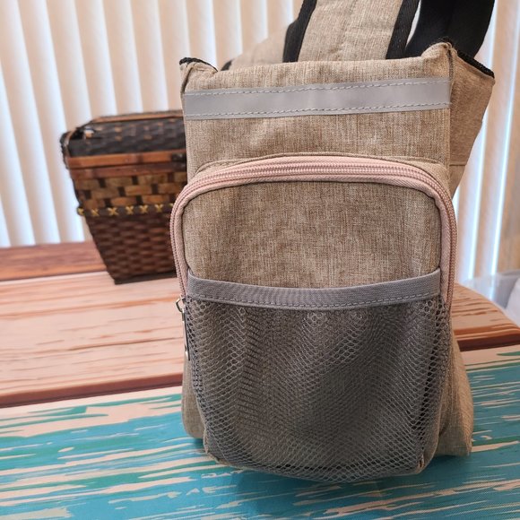 Tarovvoo Pet Carrier Sling for Medium Dogs, Small Dogs, and Large Cats Khaki - Picture 7 of 15